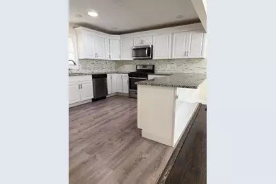 3412 W 78th Place, Merrillville, IN 46410 - Photo 11