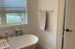 1957 Hickory Dr, Hobart, IN 46342 - Photo 35