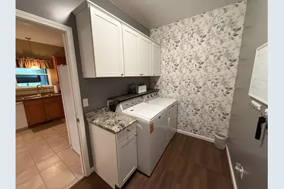 1044 Metz Court, Hobart, IN 46342 - Photo 15