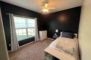 1044 Metz Ct, Hobart, IN 46342 - Photo 27