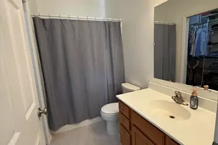 1044 Metz Ct, Hobart, IN 46342 - Photo 25
