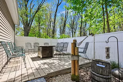 8629 E Hatchery Road, Syracuse, IN 46567 - Photo 5