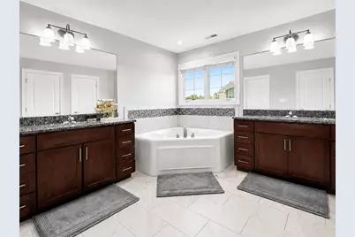 9763 Garden Way, Saint John, IN 46373 - Photo 23