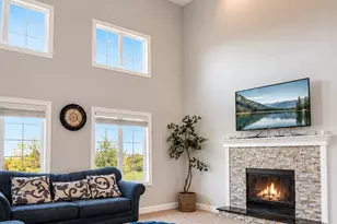 9763 Garden Way, Saint John, IN 46373 - Photo 5