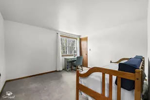27057 S Woodlawn Ave, Crete, IL 60417 - Photo 9
