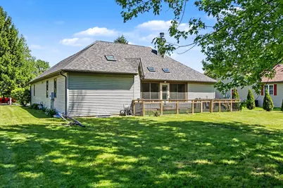 907 E 12th Street, Hobart, IN 46342 - Photo 23