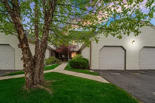 2105 Tupelo Ln, Chesterton, IN 46304 - Photo 3