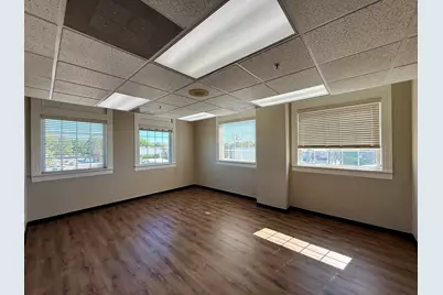 150 W Lincolnway #3003, Valparaiso, IN 46383 - Photo 7