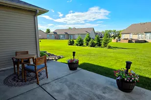 1003 Rockwell Ln, Dyer, IN 46311 - Photo 31