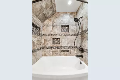 815 Ohio Street, La Porte, IN 46350 - Photo 19
