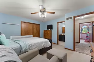 339 Bunker Dr, Schererville, IN 46375 - Photo 17