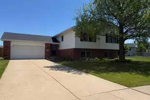 6159 Brie Ave, Portage, IN 46368 - Photo 1