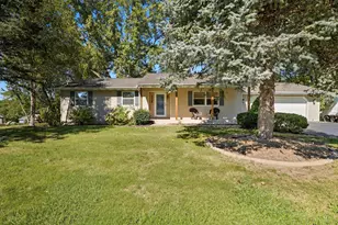 2325 Drop Anchor Dr, Crown Point, IN 46307 - Photo 1