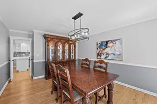 4414 Thornbury Dr E, Valparaiso, IN 46383 - Photo 7