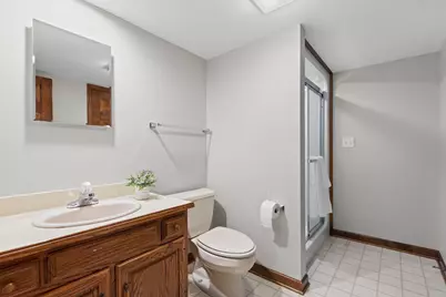 4414 Thornbury Drive E, Valparaiso, IN 46383 - Photo 27