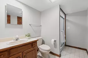 4414 Thornbury Dr E, Valparaiso, IN 46383 - Photo 27