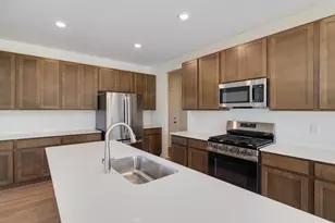 5213 Red Rock Ln, Schererville, IN 46375 - Photo 9