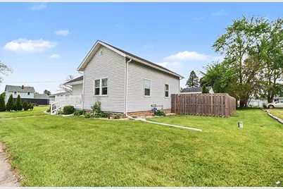 401 North Street, Wheeler, IN 46393 - Photo 17