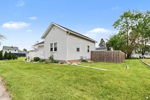401 North St, Wheeler, IN 46393 - Photo 17