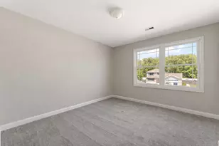 5535 Malibu Dr, Lowell, IN 46356 - Photo 19