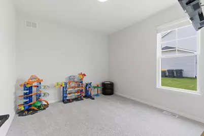 547 Marilyn Way, Valparaiso, IN 46385 - Photo 13