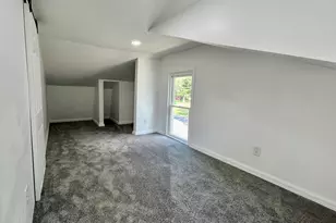 4701 Connecticut St, Gary, IN 46409 - Photo 9