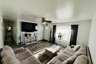 2821 Vigo St, Lake Station, IN 46405 - Photo 5