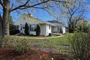 108 Beverly Pl, Munster, IN 46321 - Photo 7