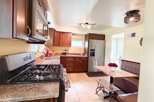 108 Beverly Pl, Munster, IN 46321 - Photo 15