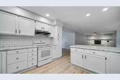 6717 N State Road 49, Wheatfield, IN 46392 - Photo 11