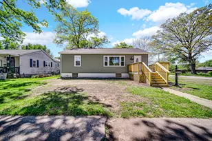 2704 Lake St, Lake Station, IN 46405 - Photo 1