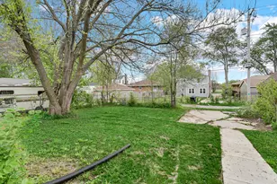4647 Harrison St, Gary, IN 46408 - Photo 25