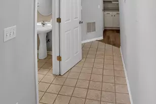 8124 Tuckaway Ct, Crown Point, IN 46307 - Photo 17