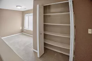 8124 Tuckaway Ct, Crown Point, IN 46307 - Photo 21
