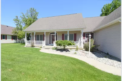 522 Pheasant Run, Rensselaer, IN 47978 - Photo 5