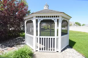 522 Pheasant Run, Rensselaer, IN 47978 - Photo 13