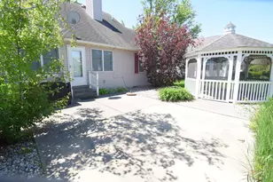 522 Pheasant Run, Rensselaer, IN 47978 - Photo 11