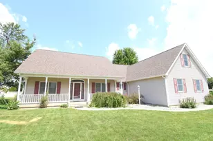 522 Pheasant Run, Rensselaer, IN 47978 - Photo 3