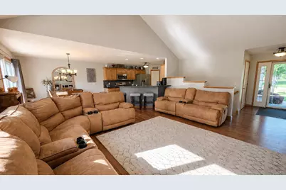 3388 Coulter Creek Drive, La Porte, IN 46350 - Photo 9