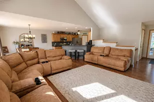 3388 Coulter Creek Dr, La Porte, IN 46350 - Photo 9