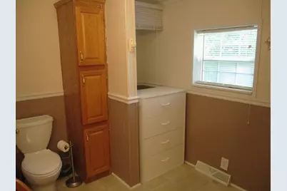 11276 N 500 W, Wheatfield, IN 46392 - Photo 17