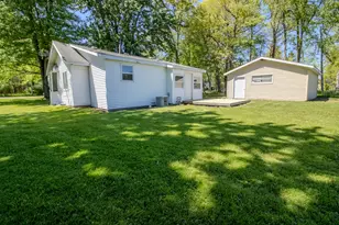 5374 S State Rd 10, Knox, IN 46534 - Photo 13