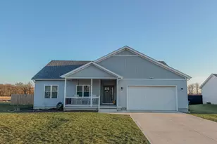 1104 Short Dr, Knox, IN 46534 - Photo 1