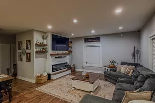 1104 Short Dr, Knox, IN 46534 - Photo 7