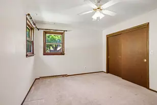 1007 H St, La Porte, IN 46350 - Photo 9