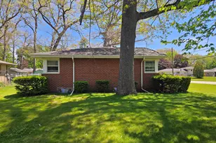 2032 Welnetz Rd, Trail Creek, IN 46360 - Photo 7