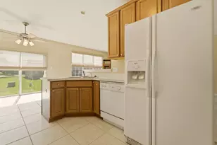 1321 Ludington Ln, Dyer, IN 46311 - Photo 15