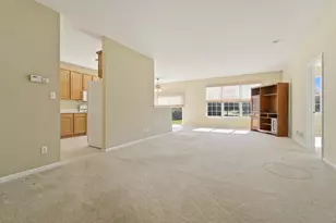1321 Ludington Ln, Dyer, IN 46311 - Photo 7