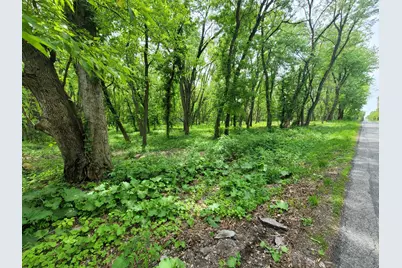 594 W Division Road, Valparaiso, IN 46385 - Photo 3