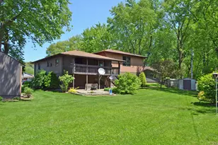 2735 Laguardia St, Portage, IN 46368 - Photo 3